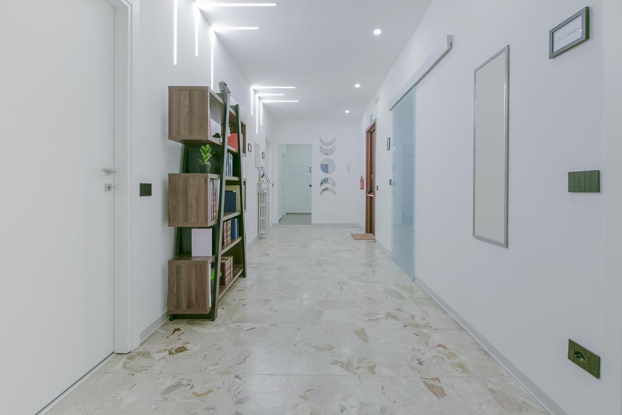 Alle Porte Del Centro - Guest House - Reggio Emilia - Ingresso Centro Storico - Parcheggio Gratuito エクステリア 写真